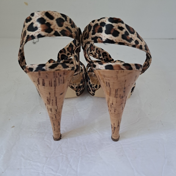 Women's High Heels - Picture 3 of 7